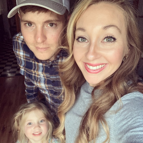 Meet your Posher, Rachell - Picture 4 of 4